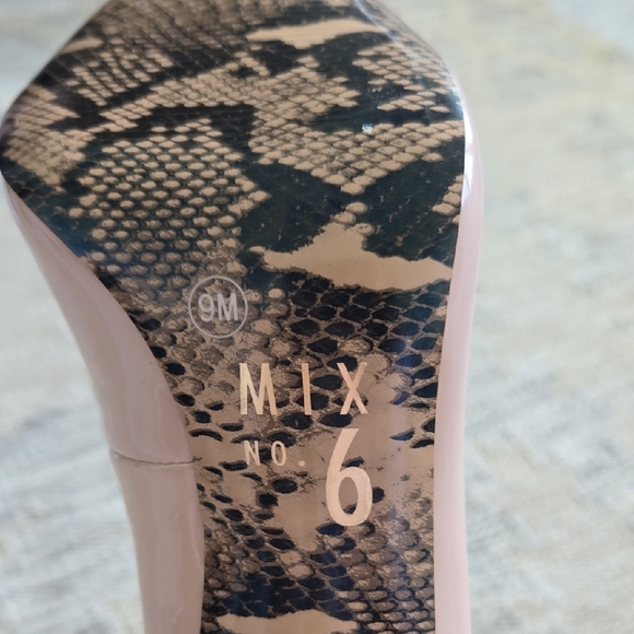Mix No. 6 Blush Patent Leather Heels - Picture 4 of 4